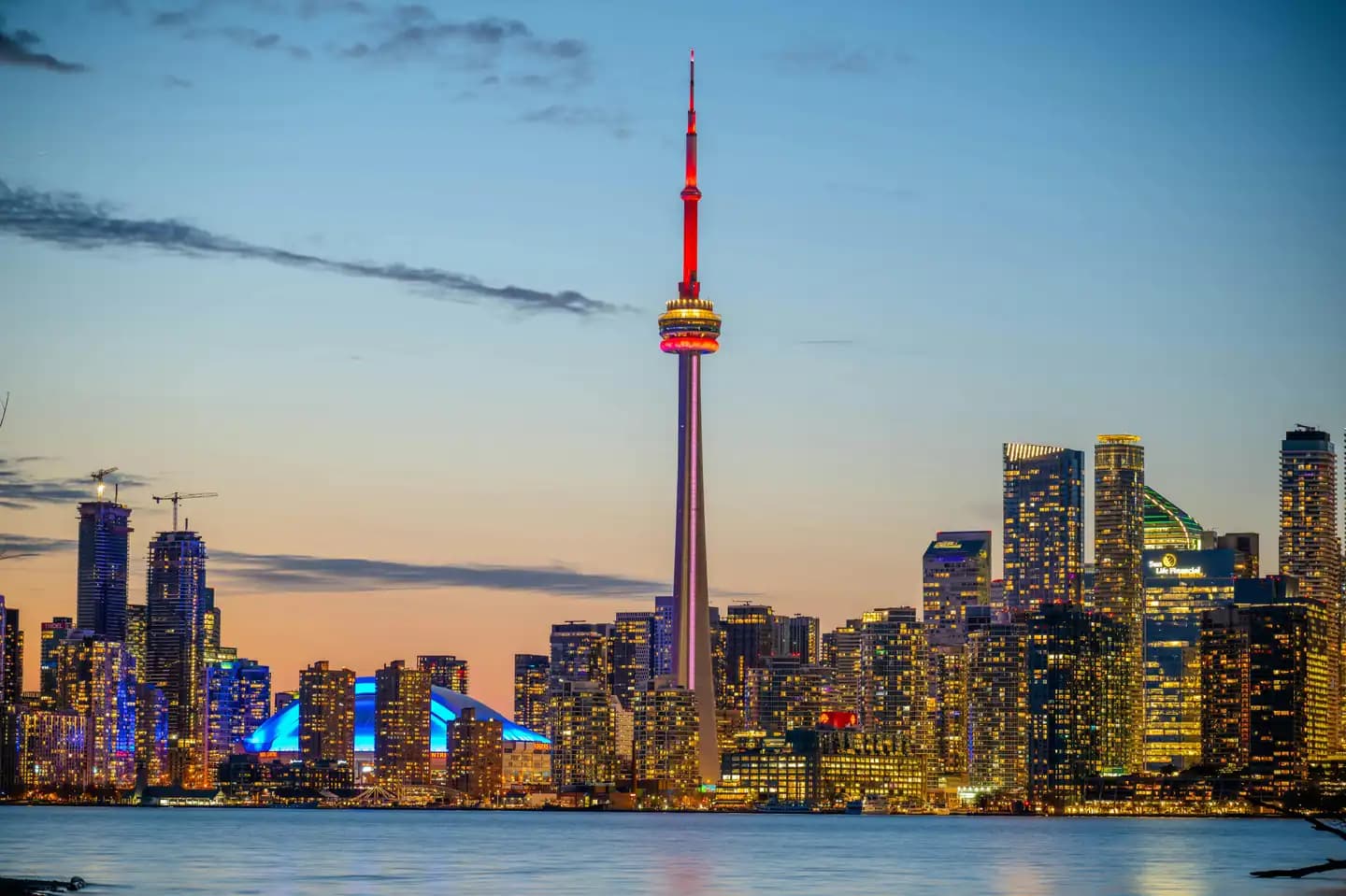 The Top 7 Must-See Landmarks in Canada You Can't Miss