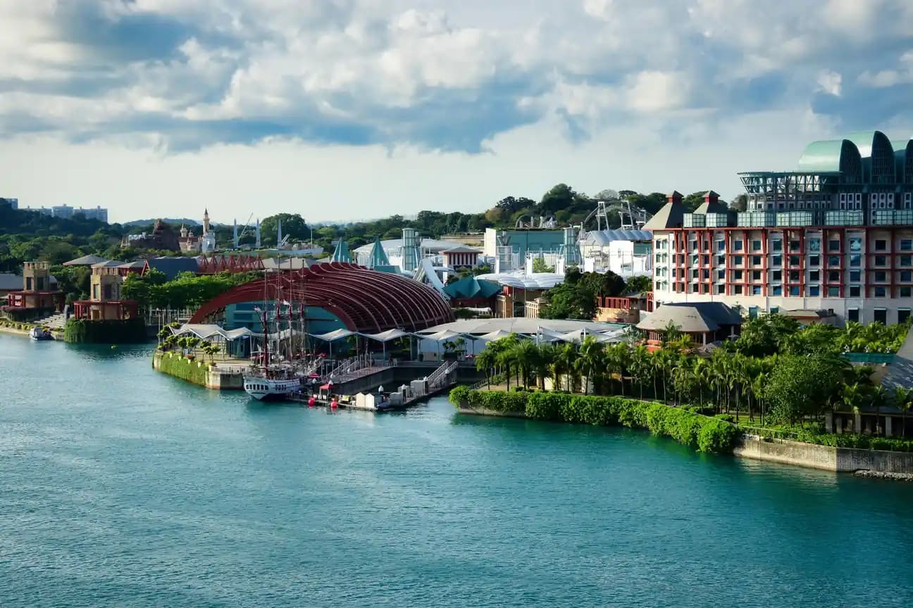 The 10 Best Sentosa Island Attractions in Singapore