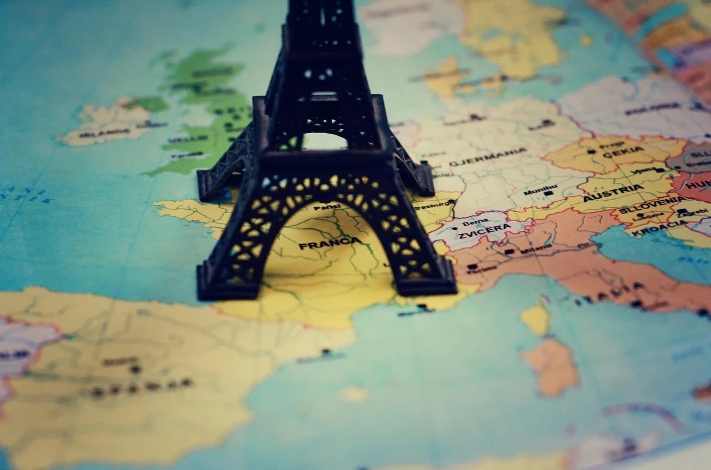 France Long-Stay vs Short-Stay Visas: Key Differences Explained