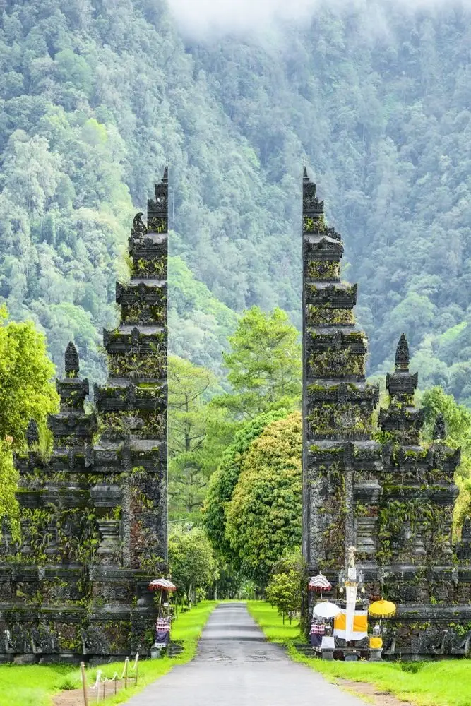  Handara Gate