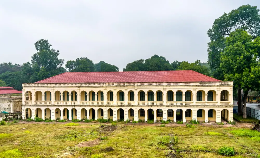  Cellular Jail