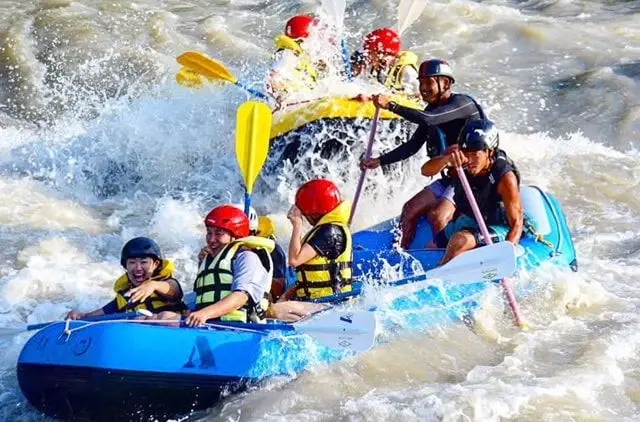 river rafting in manali