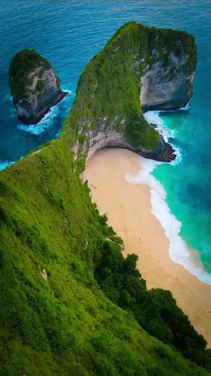 Kelingking Beach 