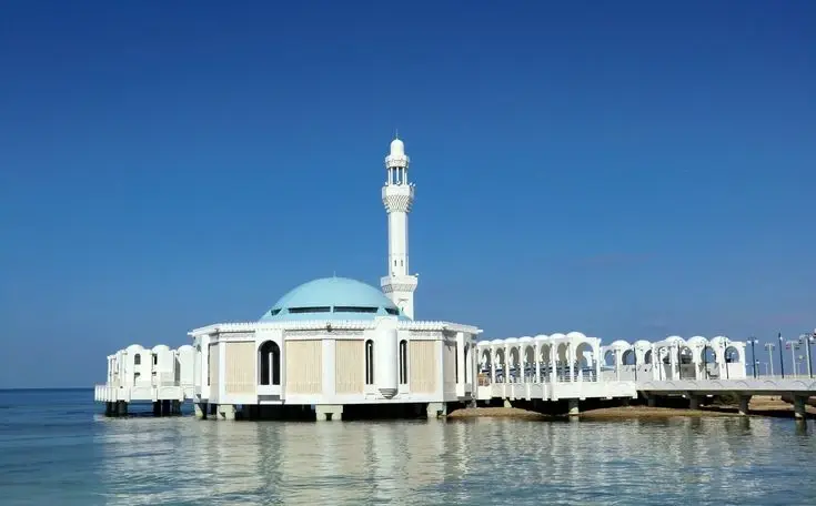  Al Rahma Mosque, a captivating landmark in Jeddah