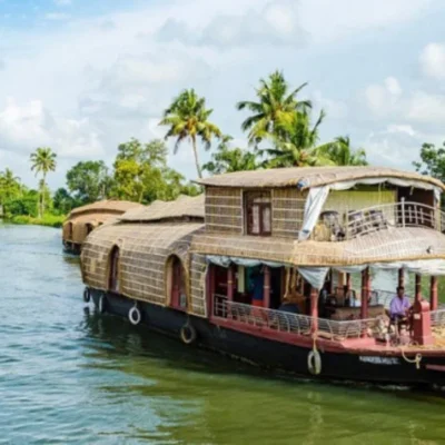 Alleppey Sail Through the Backwaters